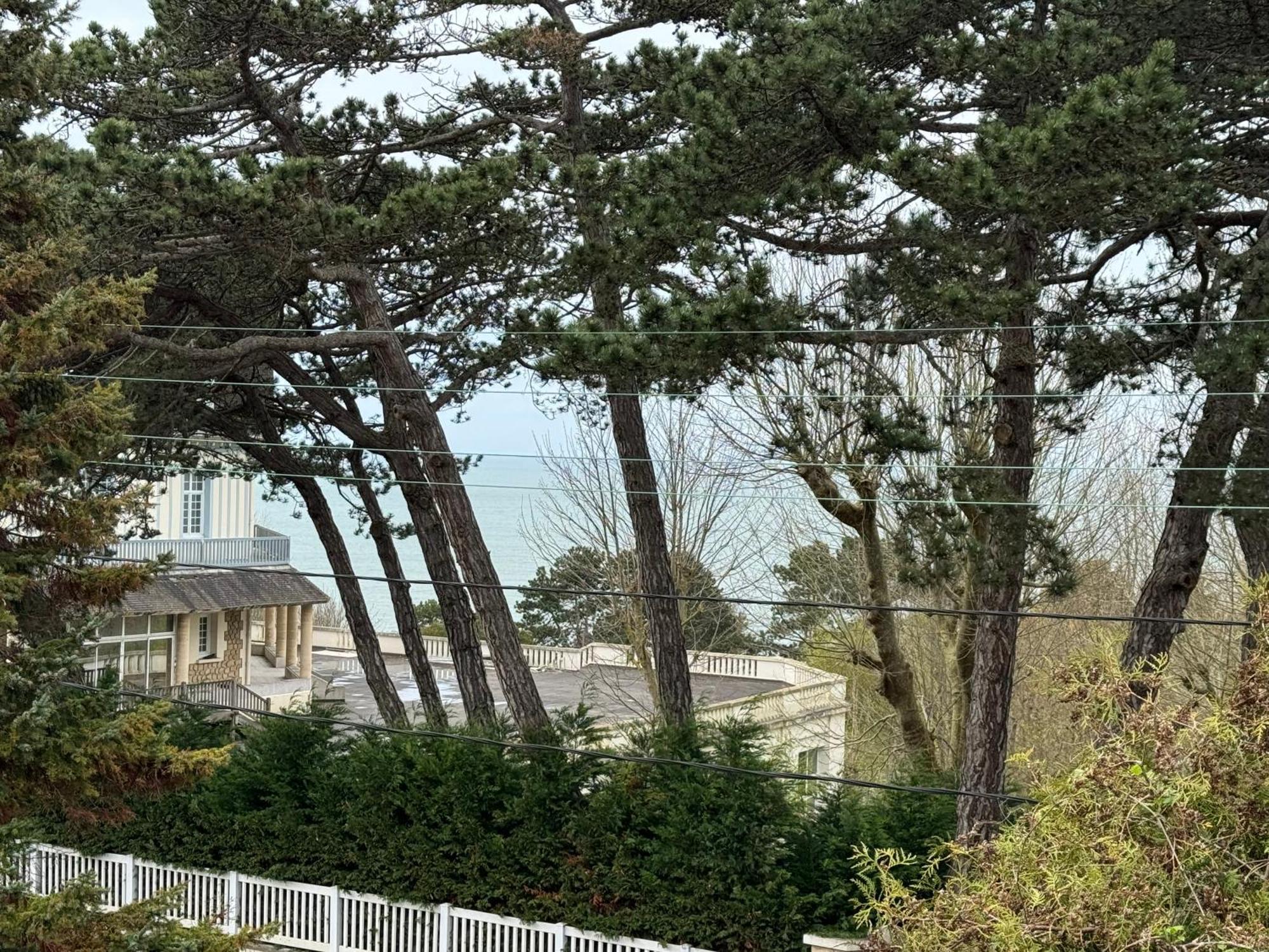 Appartement A 2 Min Des Plages Trouville-sur-Mer Exterior photo